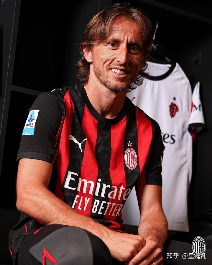 燃炸！13：00央视直播，国乒6连胜冲横扫，德乒黑马能挡吗？