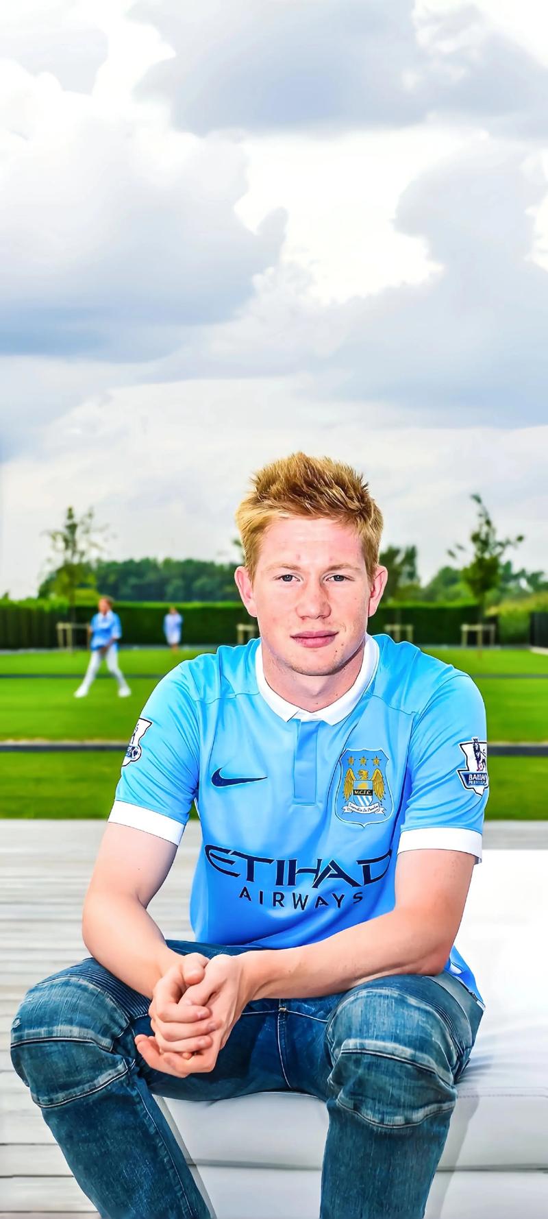 宫崎英高讨论行业现状：不计代价不想裁员任何一人