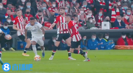 久哲战队战至巅峰夺冠，周柯宇FMVP，花海收获遗憾，瓶子热搜第一